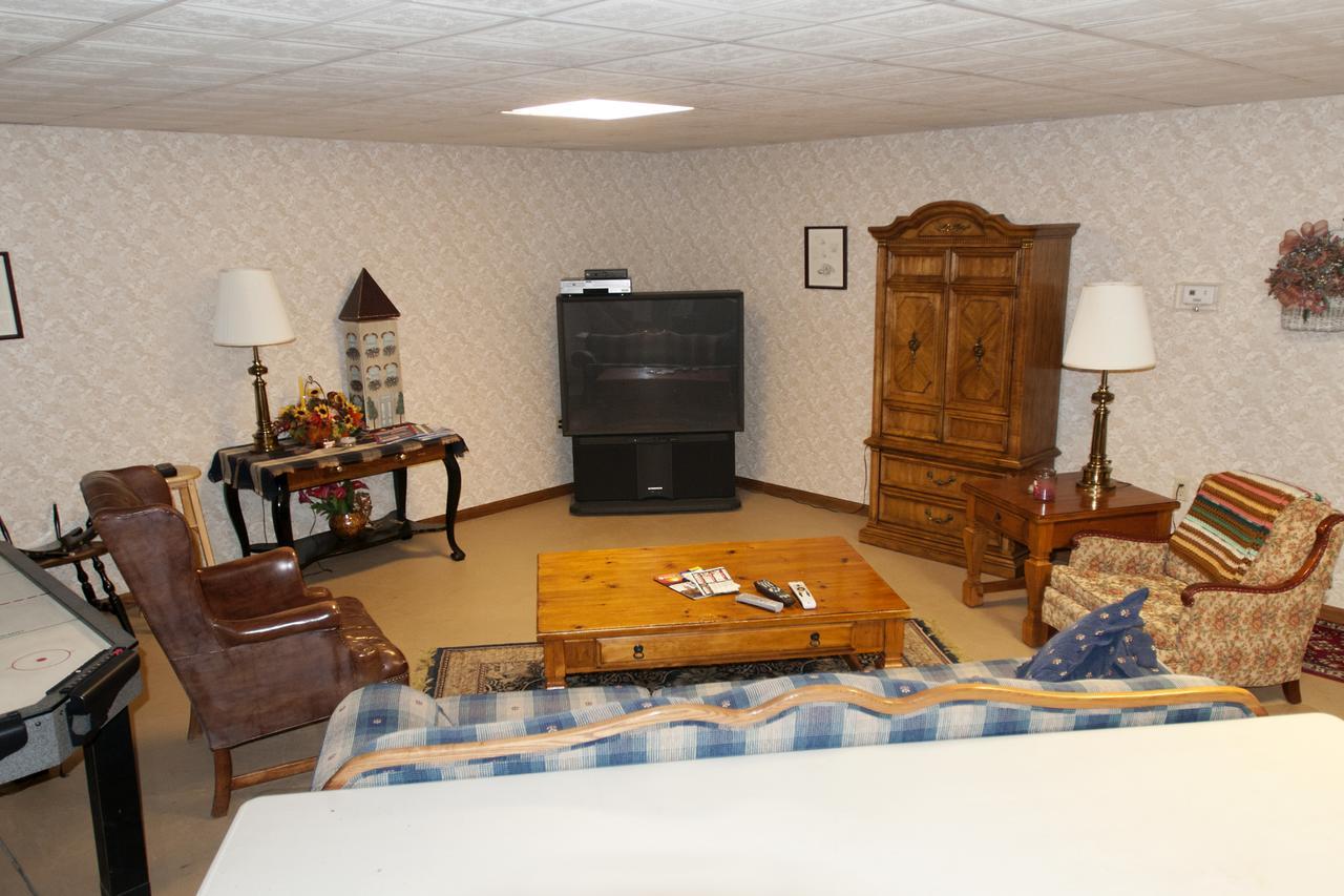 Locust Brook Lodge Батлер Экстерьер фото